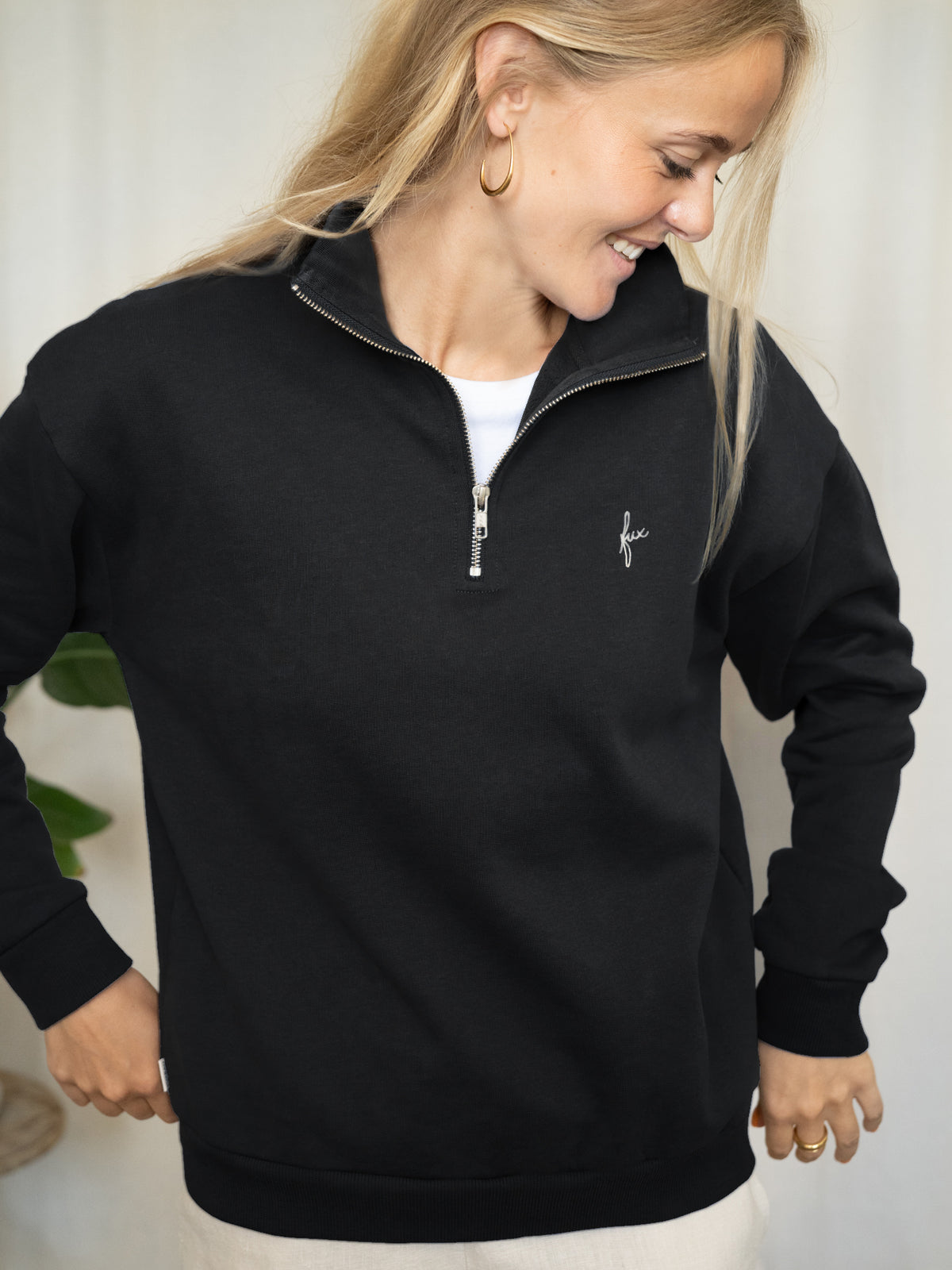 Frauen Half Zip Sweater in Schwarz aus Bio-Baumwolle â fair produziert in Portugal