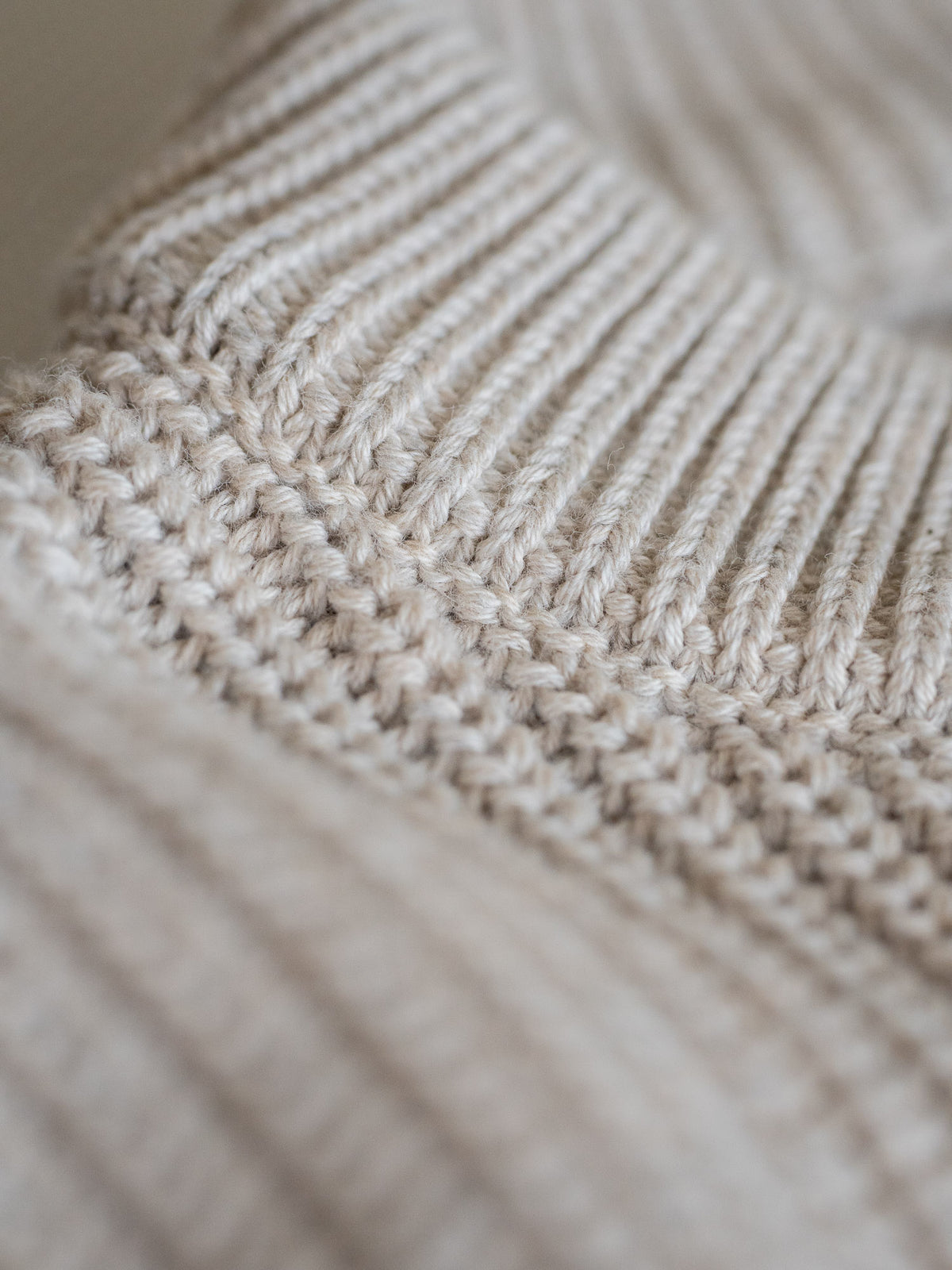 4Seasons Männer Strickpullover in beigemeliert aus 100% GOTS zertifizierter Biobaumwolle und fair in Italien hergestellt