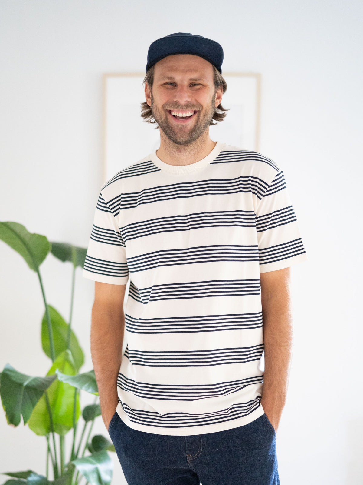 Fair Fashion FUXBAU Friendly Fabric MĂ€nner T-Shirt in creme navy aus 100% Baumwolle