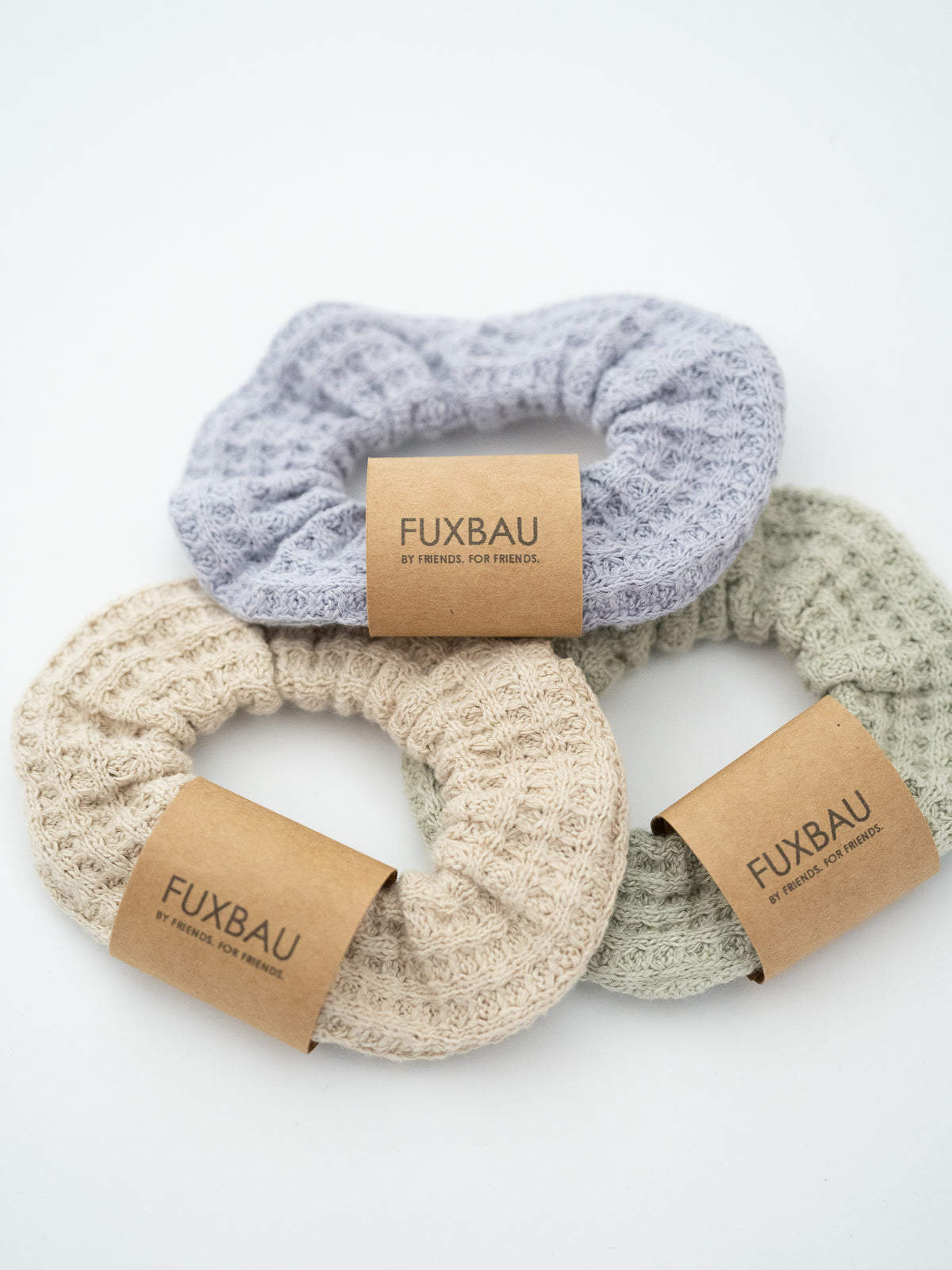 Scrunchie in salbei, beige und lavendel aus Waffelstrick Made in Portugal und aus 100% Biobaumwolle von FUXBAU.