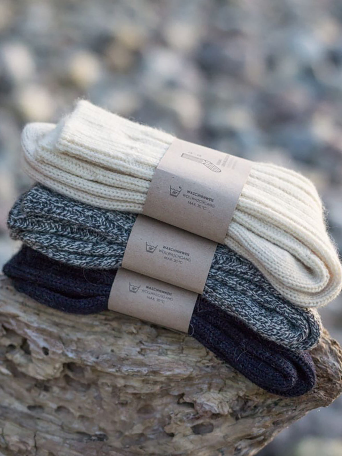 FUXBAU Wollsocken in verschiedenen Farben aus 100% Schurwolle